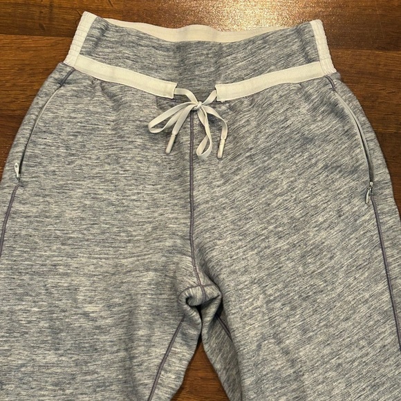 Lululemon Cool and Collected Joggers Gray Size 4 Women’s Athletic - Picture 2 of 7